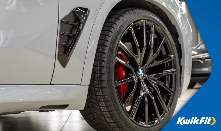 When should you replace brake discs